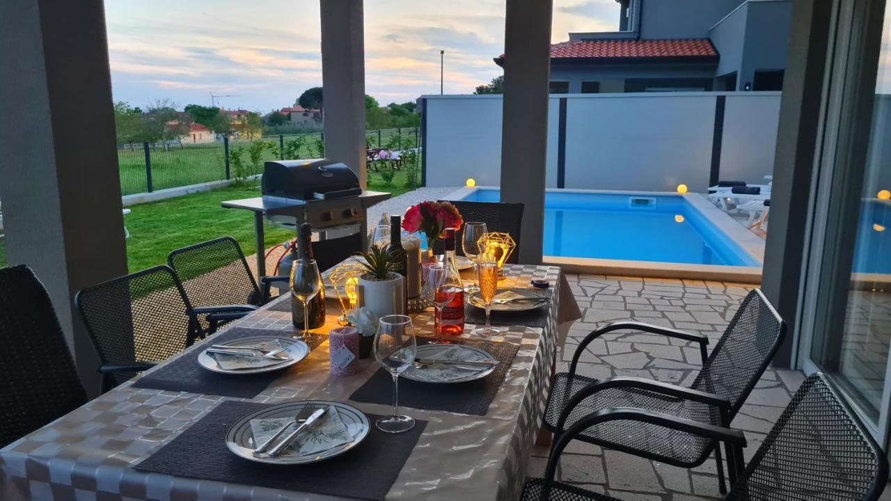 Villa Robert Каштелир Экстерьер фото
